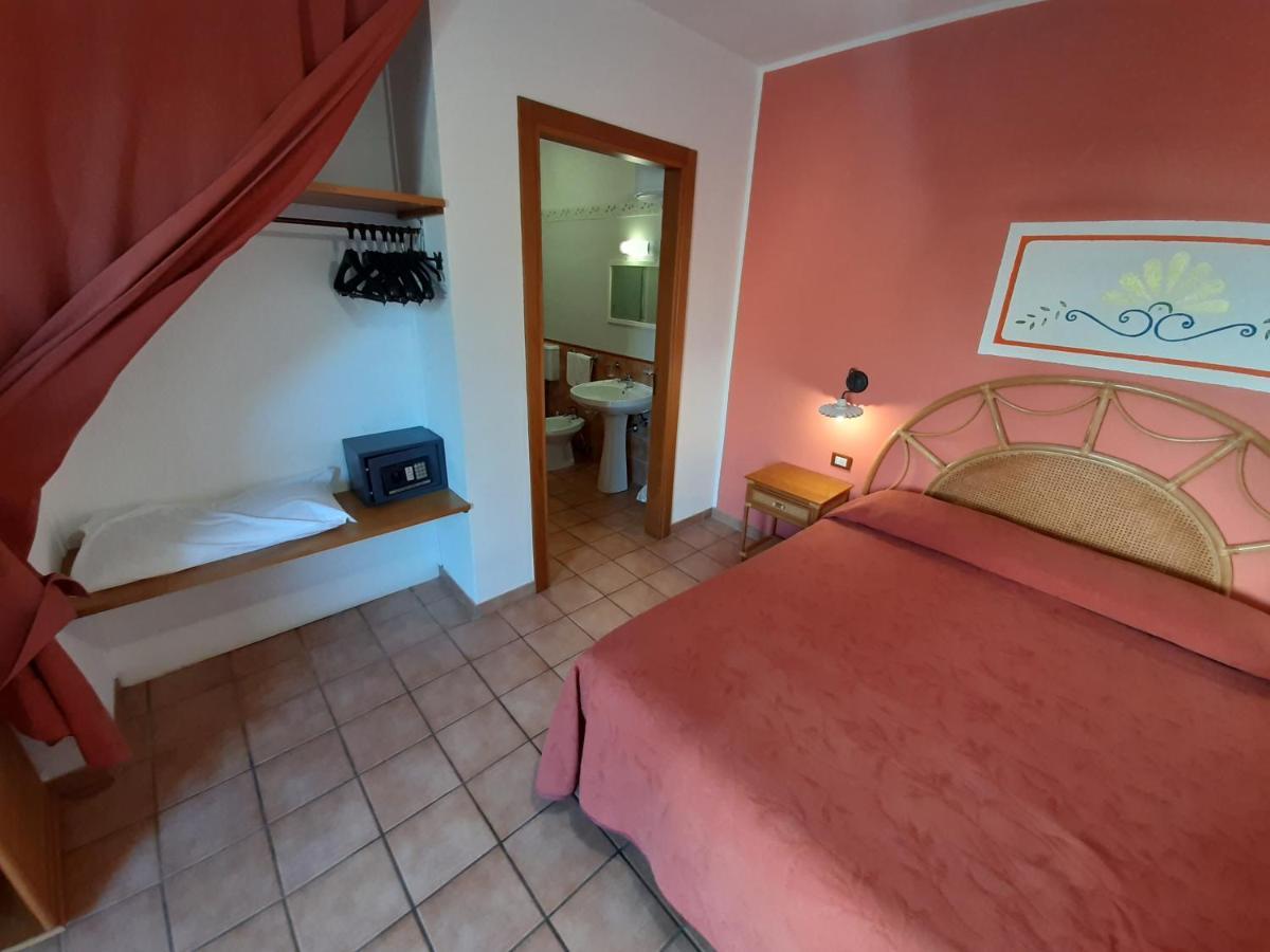 Hotel Messapia & 4*